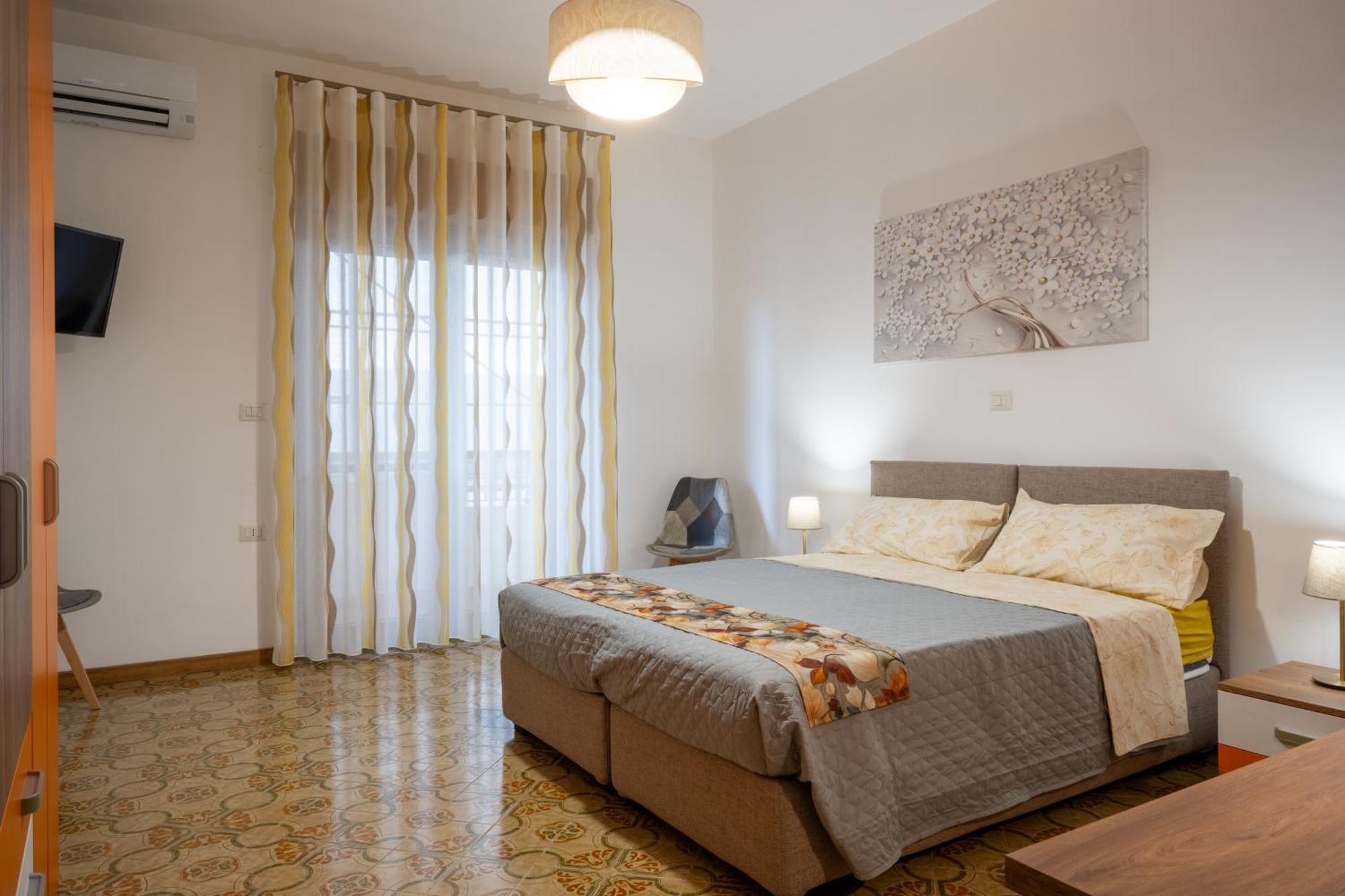 B&B Benvenuti Al Centro Caserta Buitenkant foto