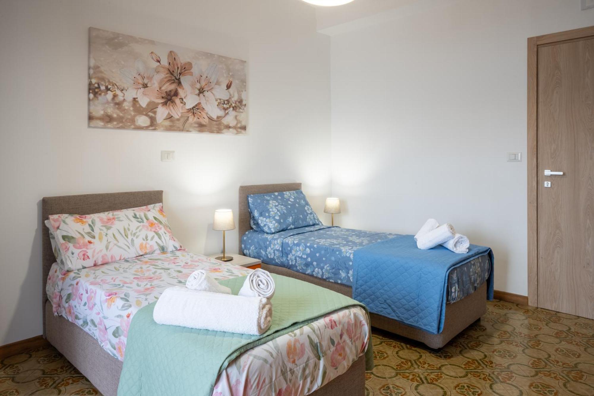 B&B Benvenuti Al Centro Caserta Buitenkant foto
